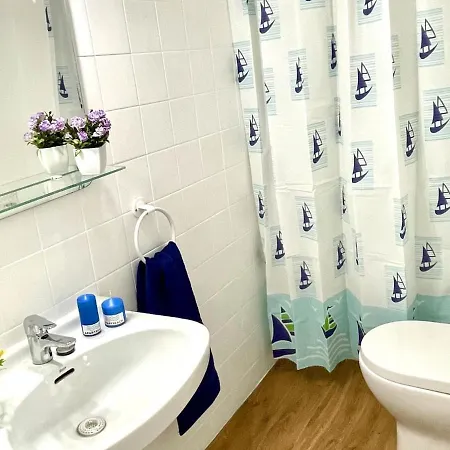 Apartbeach Anagabu Frente Playa Y Gran Terraza